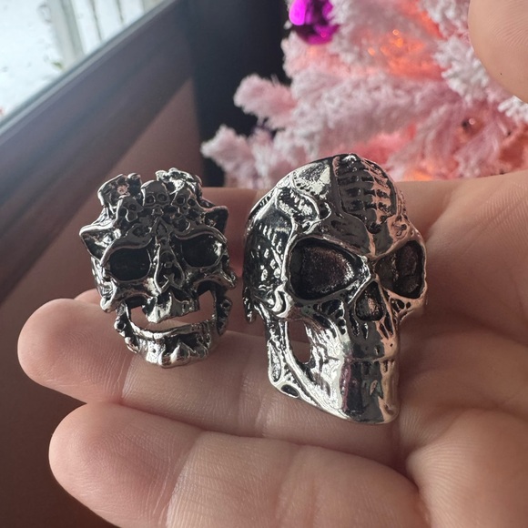 Silver Skull Rings - Picture 3 of 4
